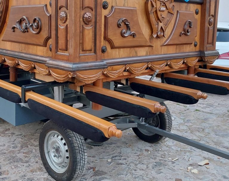 Renovación del patrimonio en la Hermandad del Cristo de la Expiación en Alcázar de San Juan